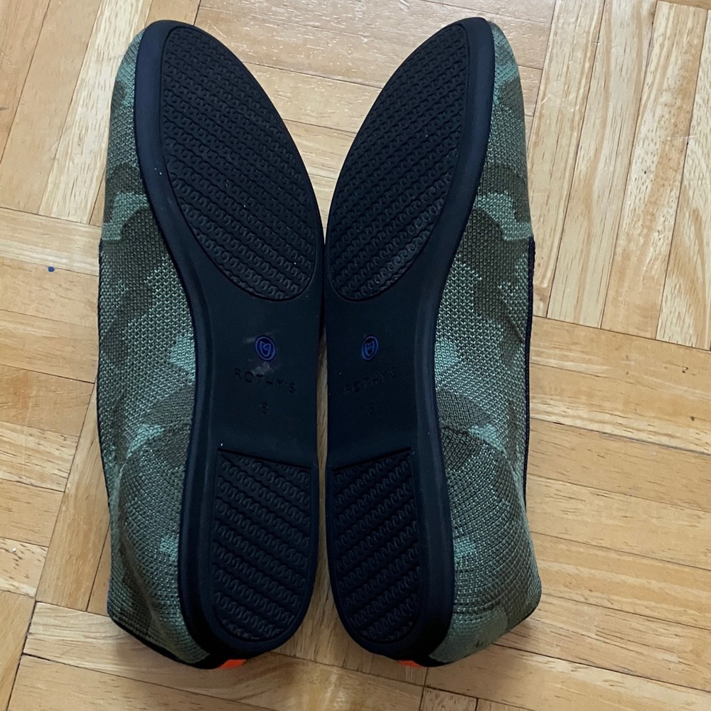Rothy's Loafers Camouflage Slip-On Flats 8 no inserts - Picture 5 of 6